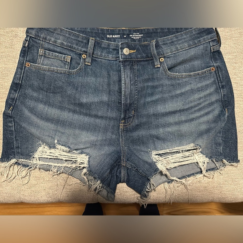 Old Navy High-Rise Straight Jeans in Classic Blue